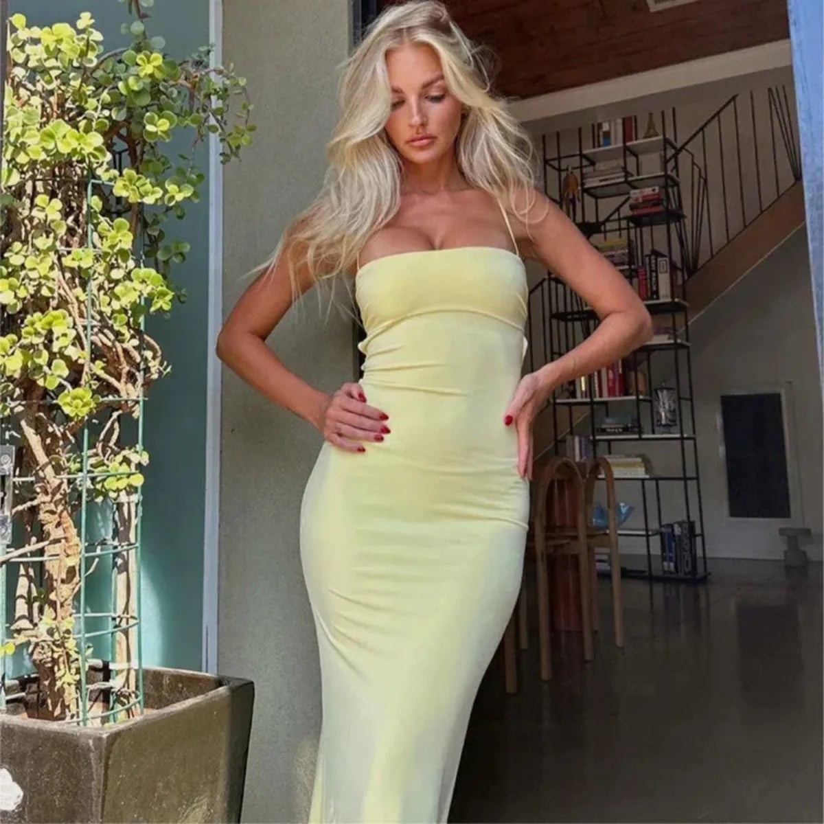 Soleil Backless Bodycon Summer Party Maxi Dress