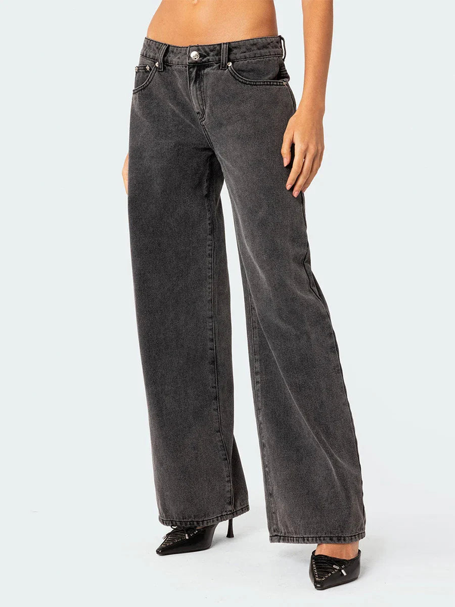 Amelia Straight Jeans