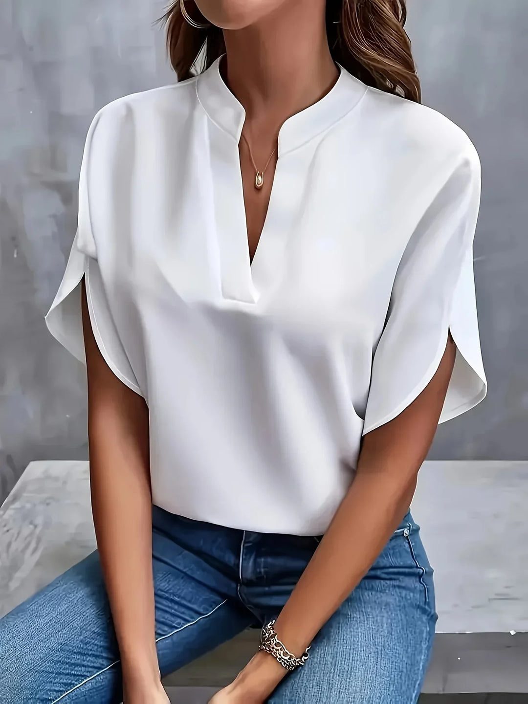Vionelle Tailored V Neck Blouse