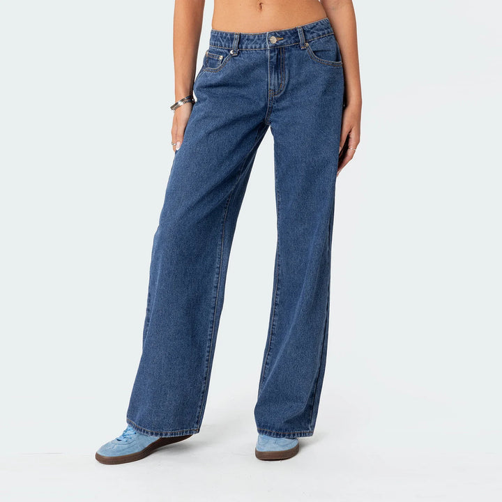 Amelia Straight Jeans