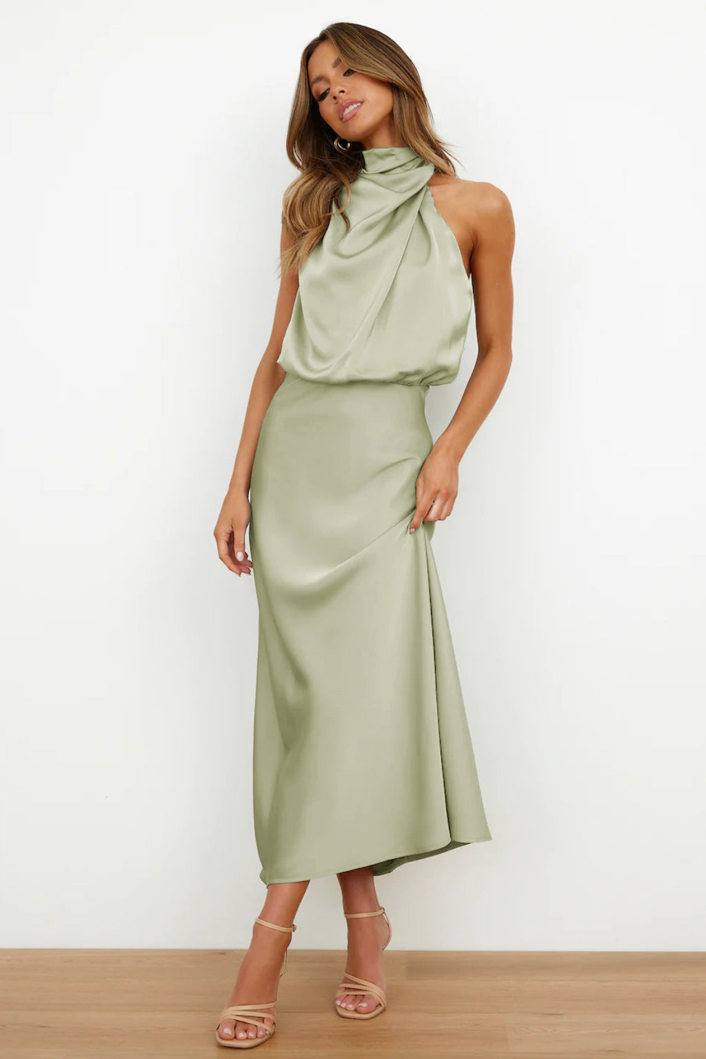 Seraphina Elegant and Flattering Dress