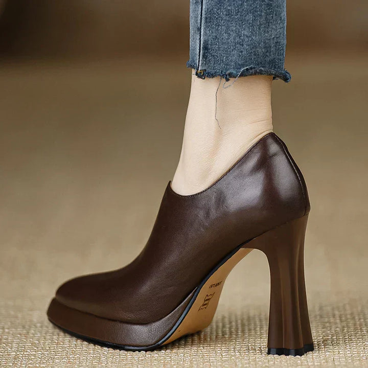 Giselle Platform Pumps