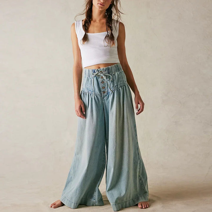 Aria Women’s Pull-On Chambray Jeans