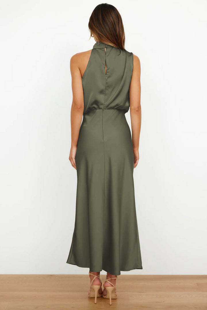 Seraphina Elegant and Flattering Dress