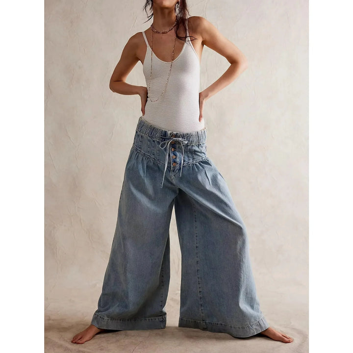 Aria Women’s Pull-On Chambray Jeans