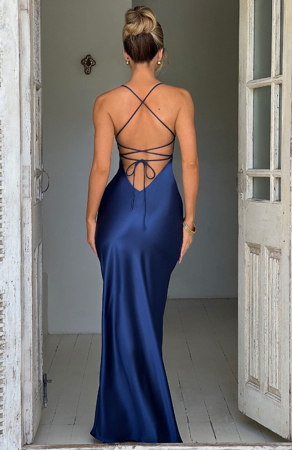 Lilly Elegant Maxi Dress with Thigh-High Slit