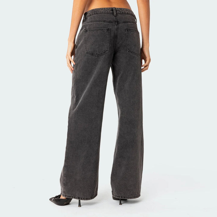 Amelia Straight Jeans