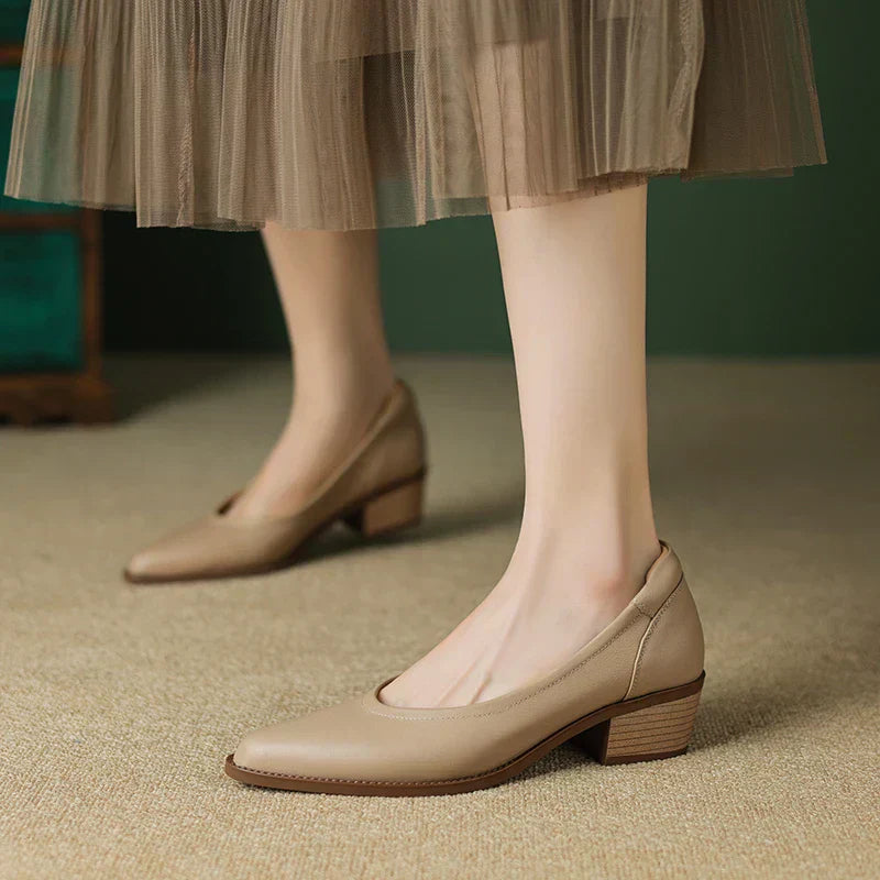 Cora Pumps