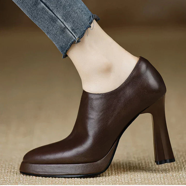 Giselle Platform Pumps