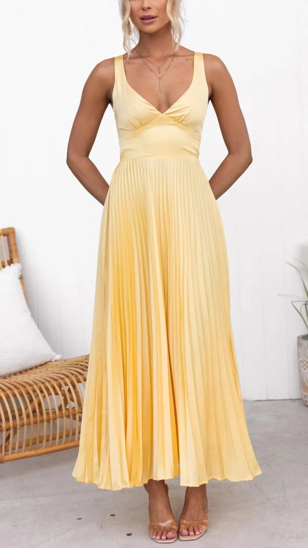 Solene Elegant Yellow Pleated V-Neck Maxi Dress