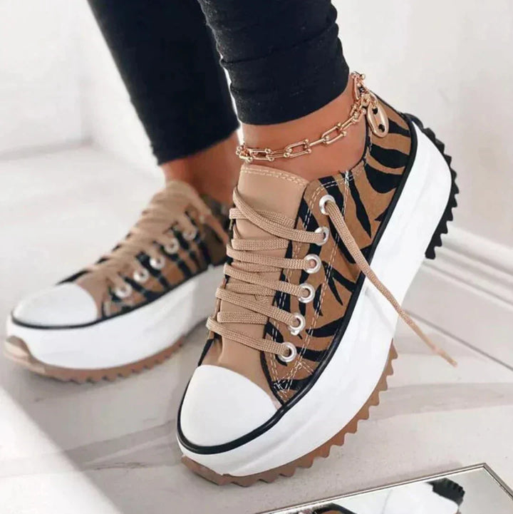 Dorothy Women’s Sneakers