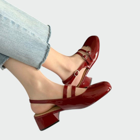Scarlett Pumps